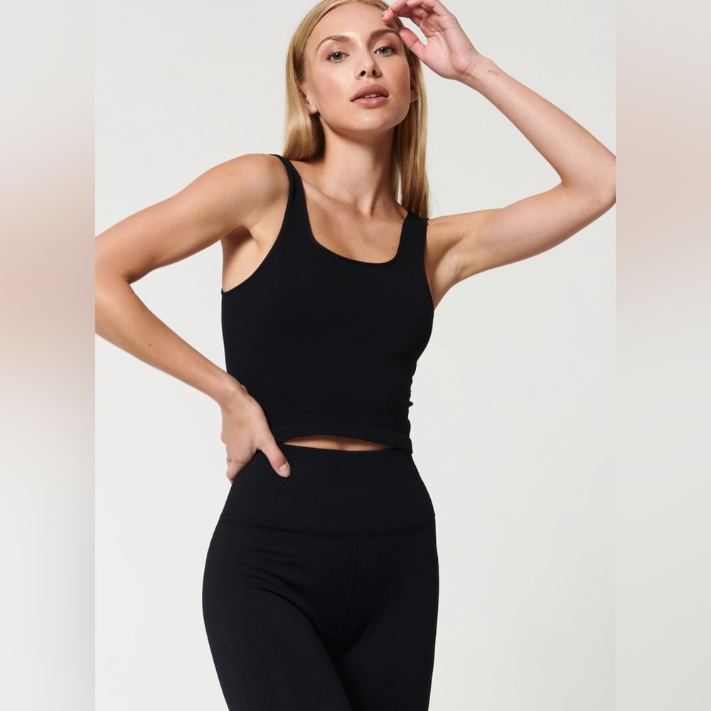 NWOT Nux Be Free Seamless Yoga Crop Top Size L